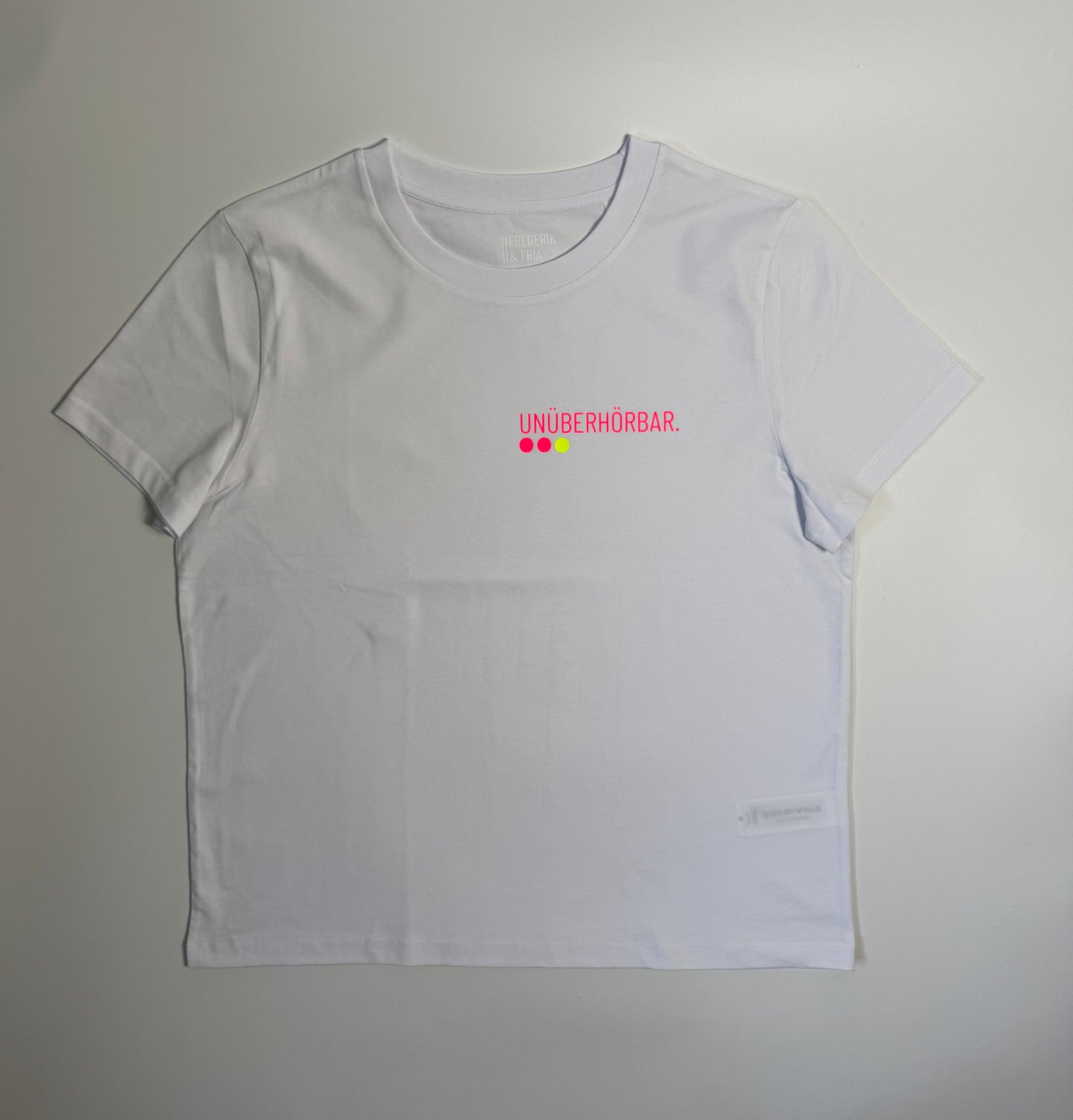 T-Shirt Frauen ‚Unüberhörbar.‘