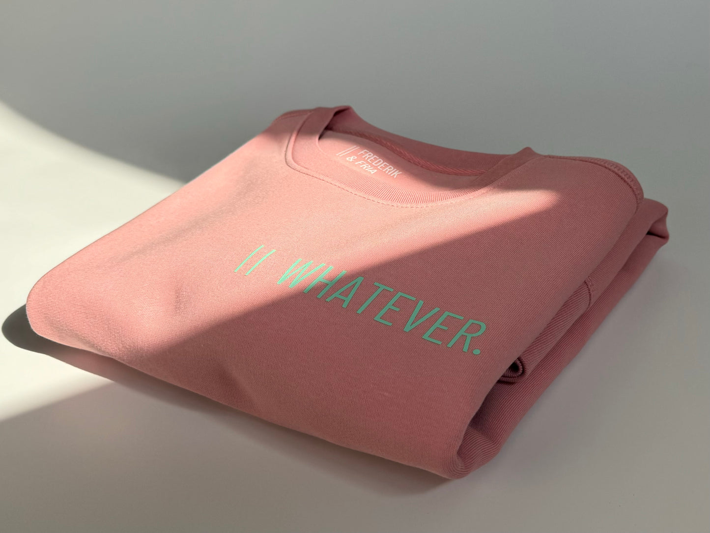Sweatshirt Unisex 'Whatever.': Canyon Pink / Mint