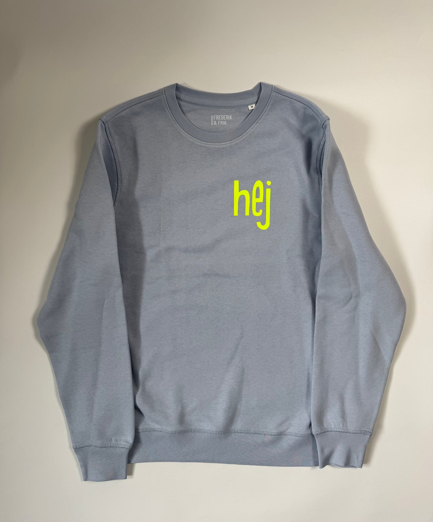 Sweatshirt Unisex 'hej.': Serene Blue / Neon Gelb