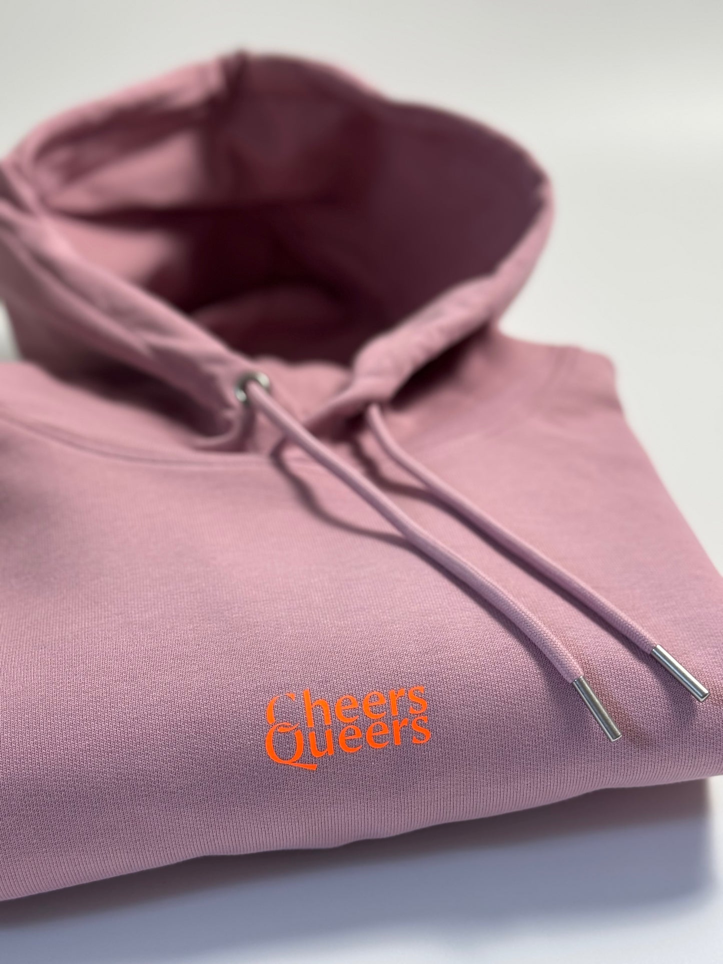 Hoodie Unisex, ‚Cheers Queers‘, Flieder / Neon Orange