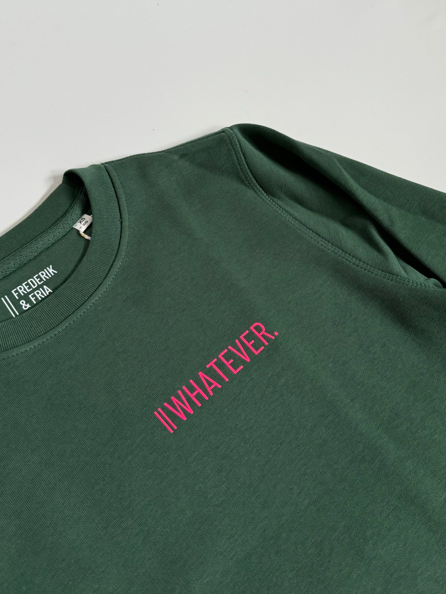 Sweatshirt Unisex 'Whatever.': Bottle Green / Neon Pink