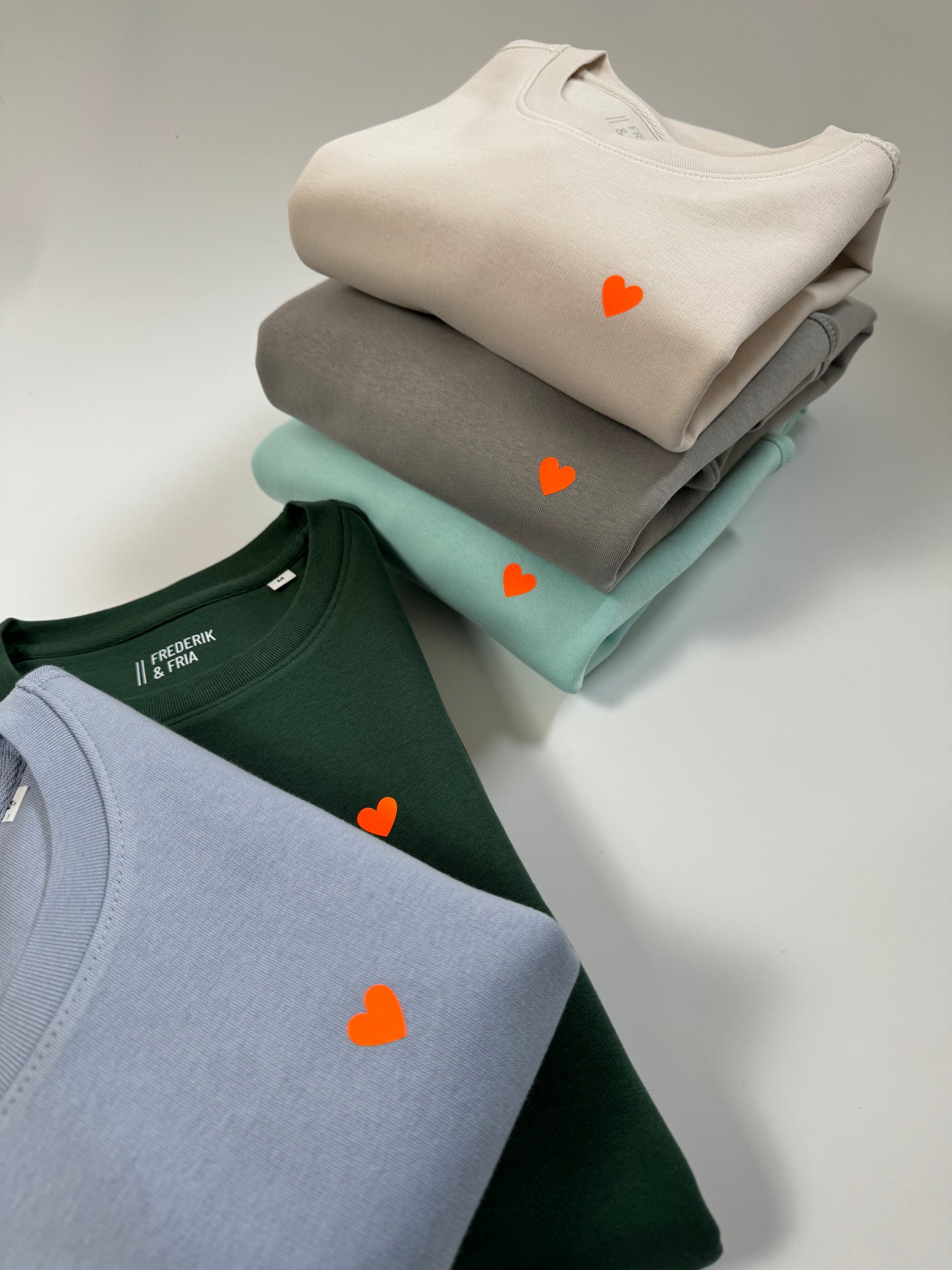 Sweatshirt Unisex, Herzdruck Neon Orange