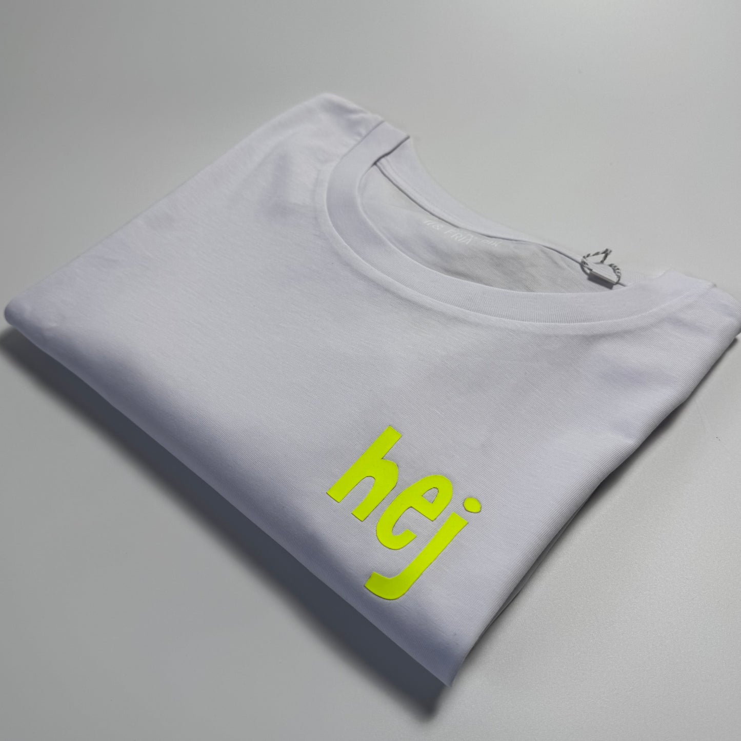 Frauen-Shirt, ‚hej‘: weiß / neon gelb