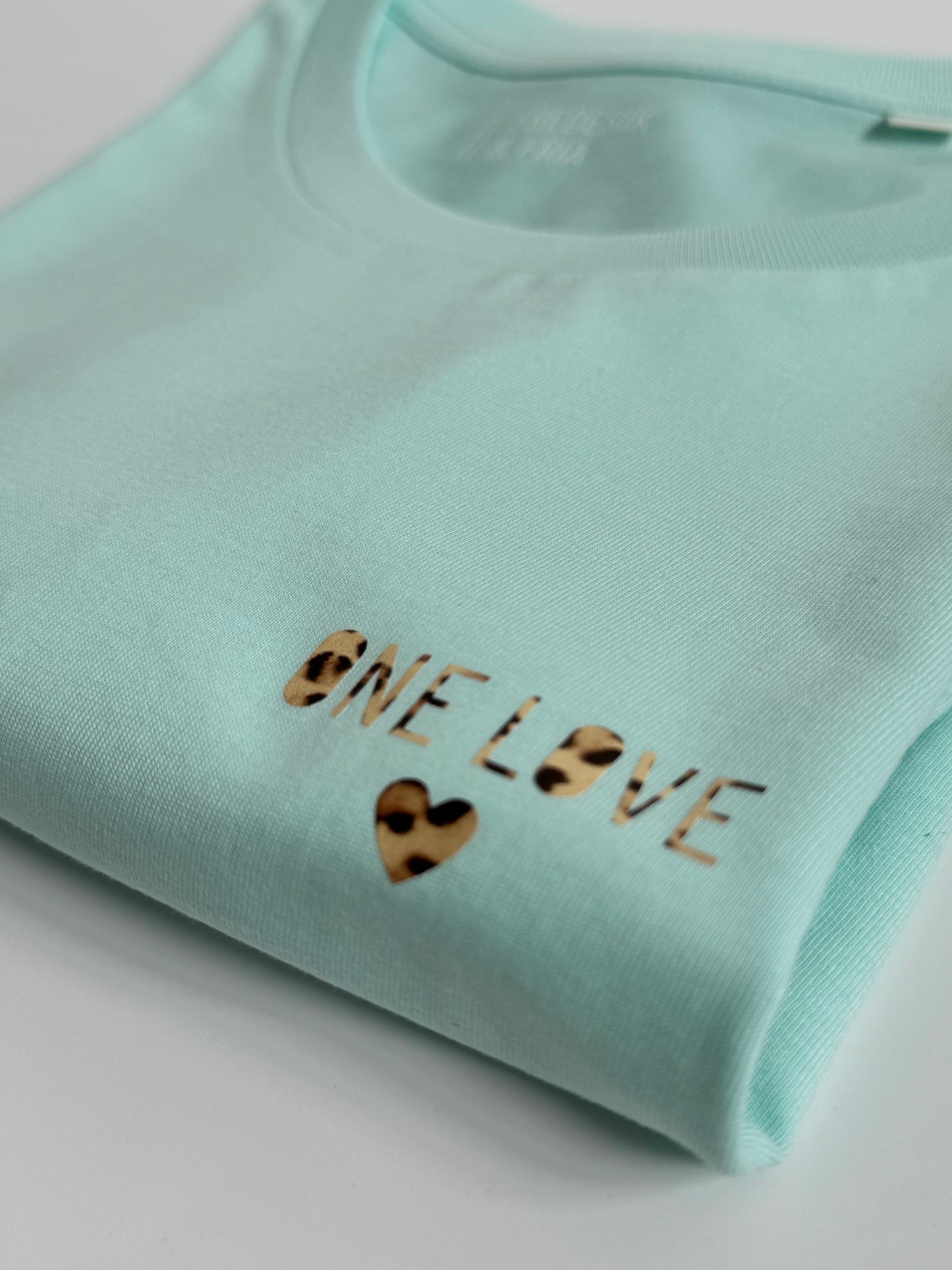 T-Shirt Unisex 'One Love’, Caribbean Blue / leo