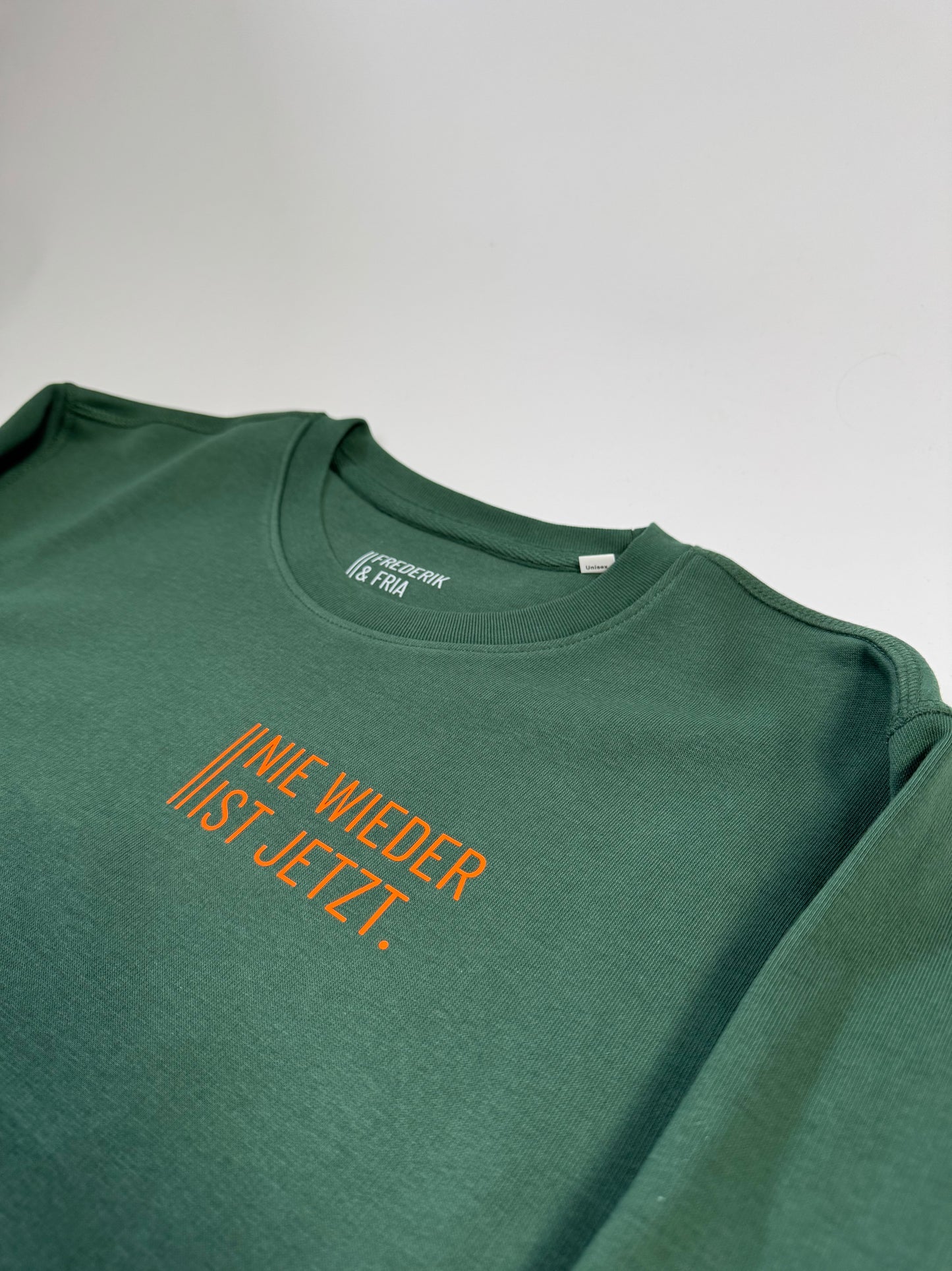 Sweatshirt Unisex, ‚Nie wieder ist jetzt.‘