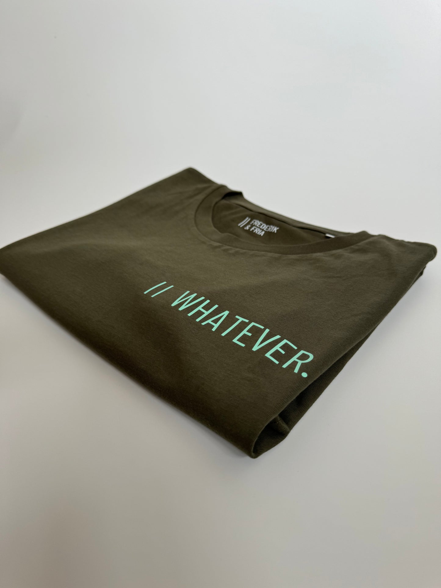 T-Shirt Unisex 'Whatever.': Khaki / Mint