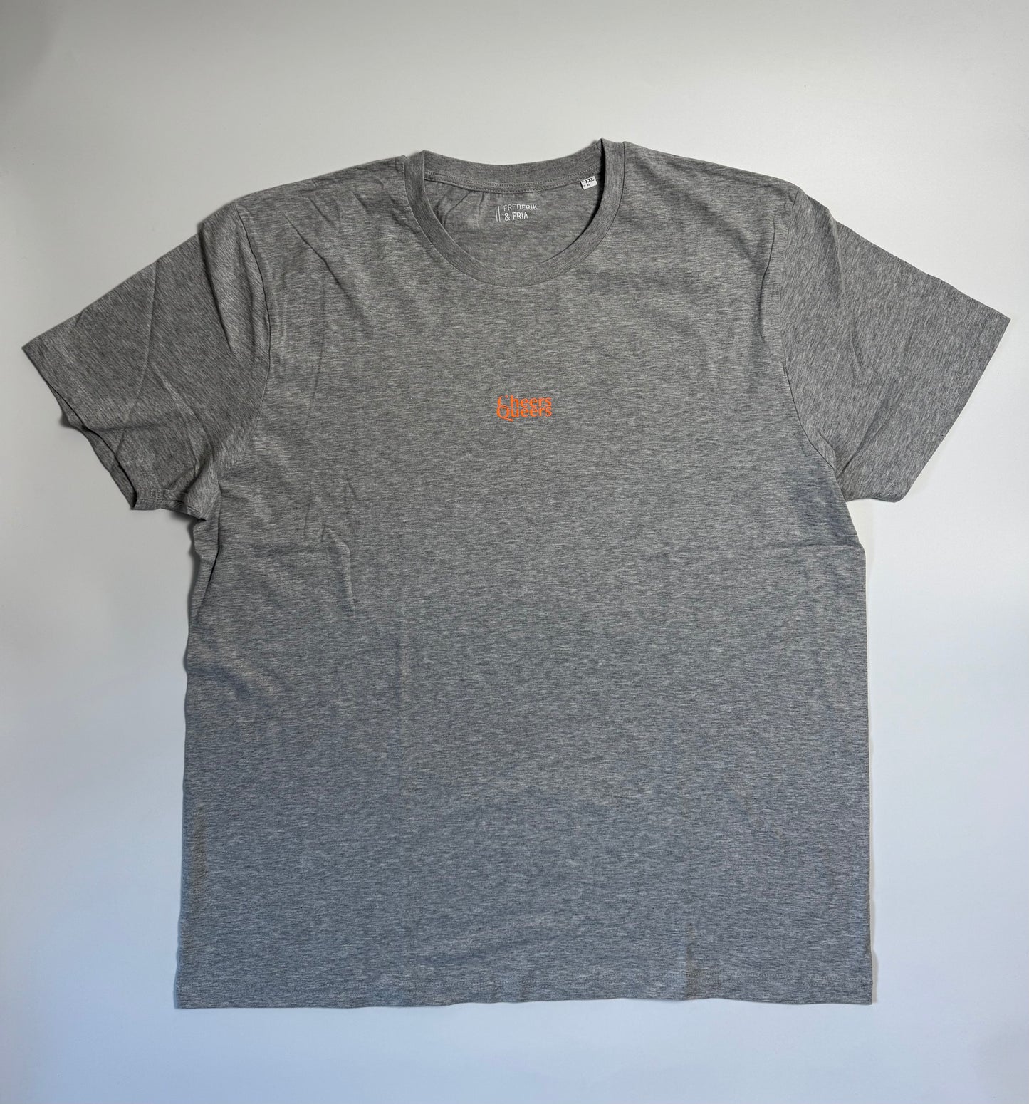 T-Shirt Unisex 'Cheers Queers': grau / neon orange