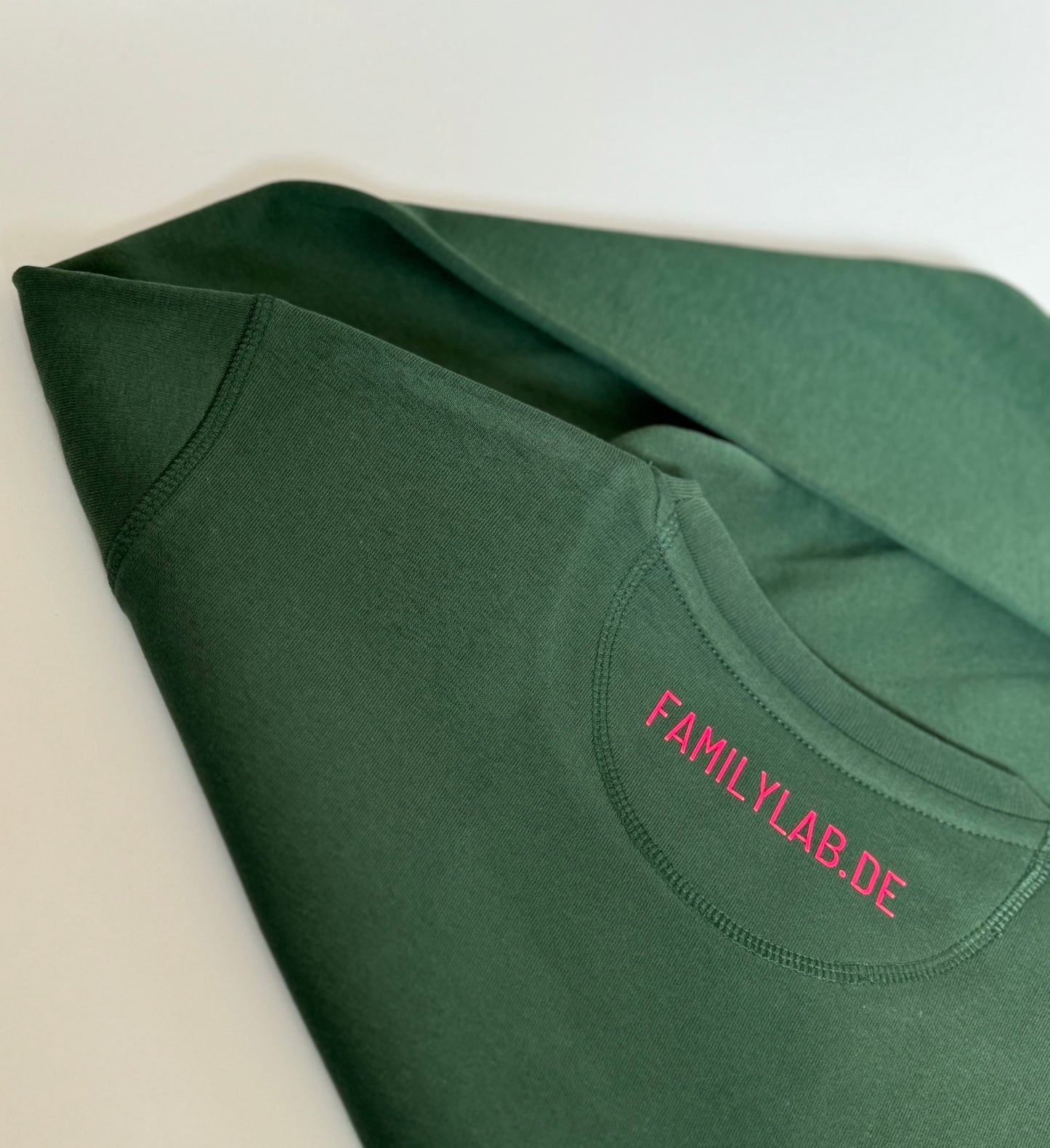 Sweatshirt Unisex 'Leitwölfin / Leitwolf.': Bottle Green / Neon Pink
