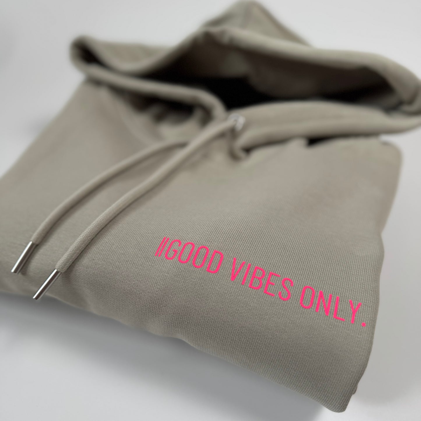Hoodie Unisex 'Good Vibes Only.': Stone / Neon Pink
