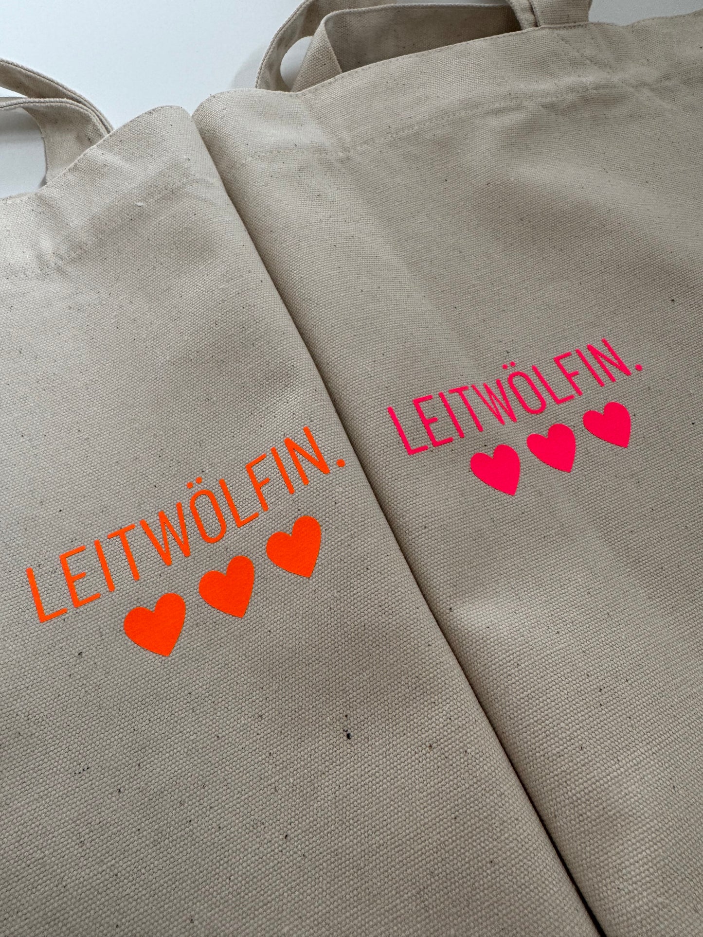 Einkaufstasche 'Leitwölfin.' Natural / Neon Orange|Pink
