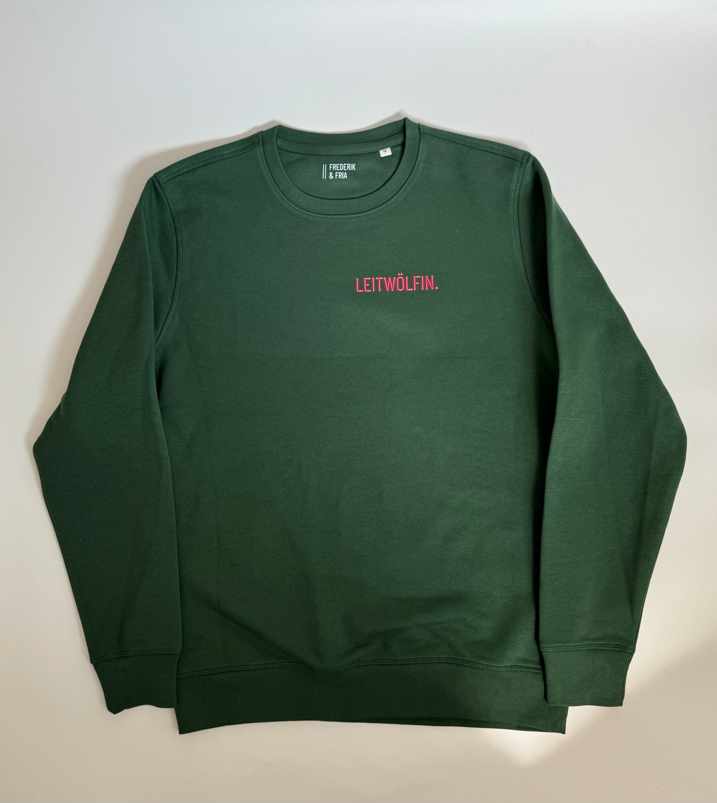 Sweatshirt Unisex 'Leitwölfin / Leitwolf.': Bottle Green / Neon Pink