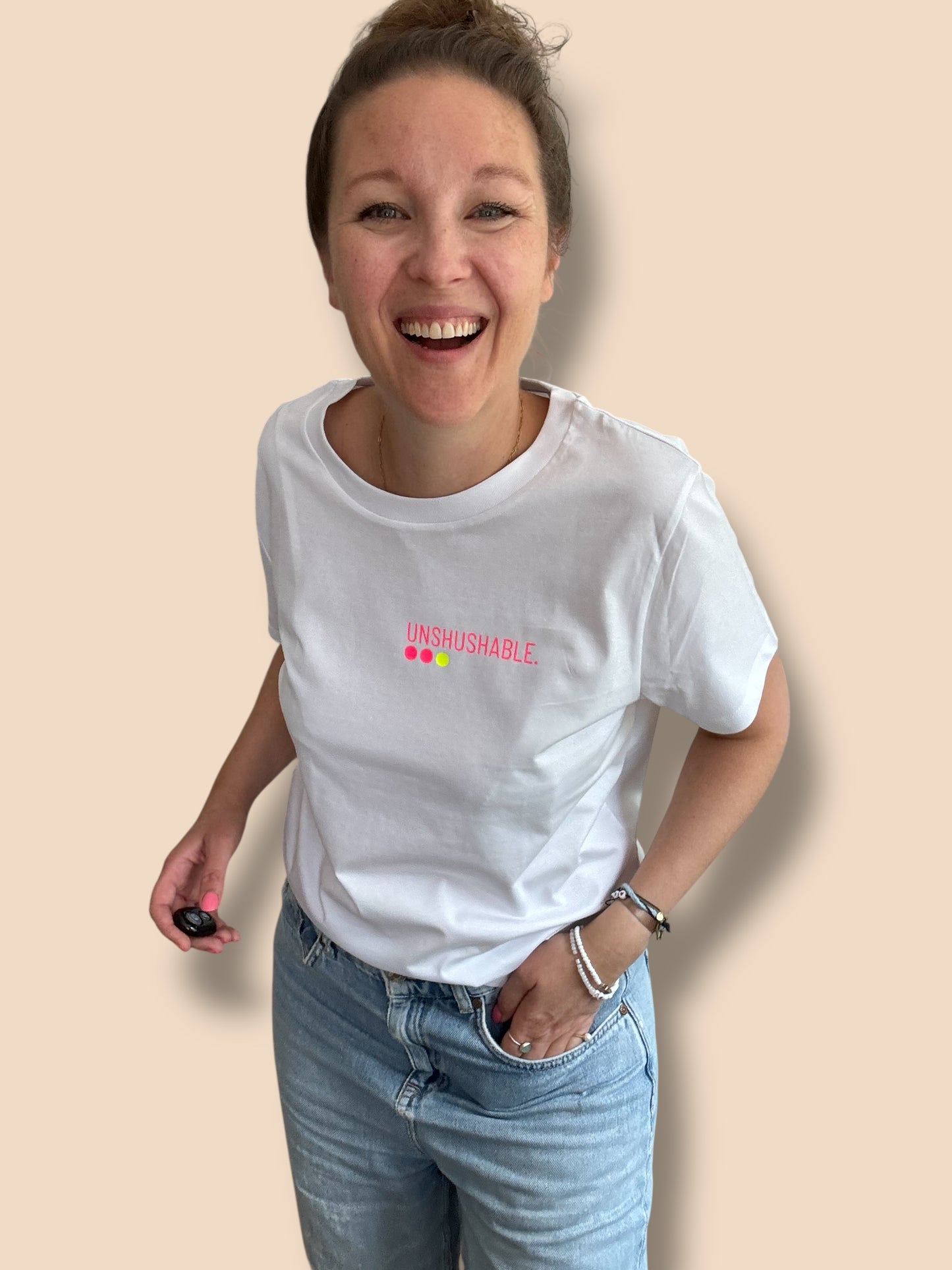 T-Shirt Frauen ‚Unshushable.‘