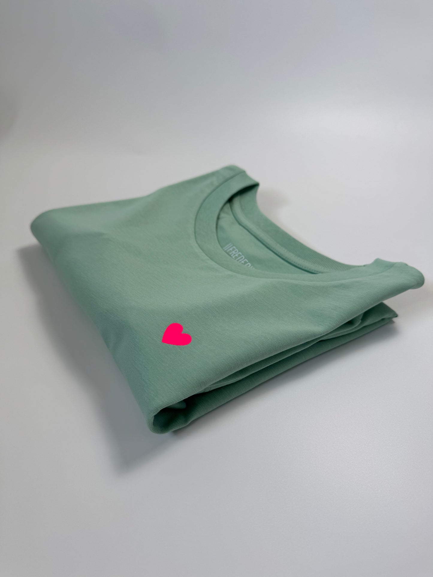 T-Shirt Frauen, Herzsruck: Jade / Neon Pink