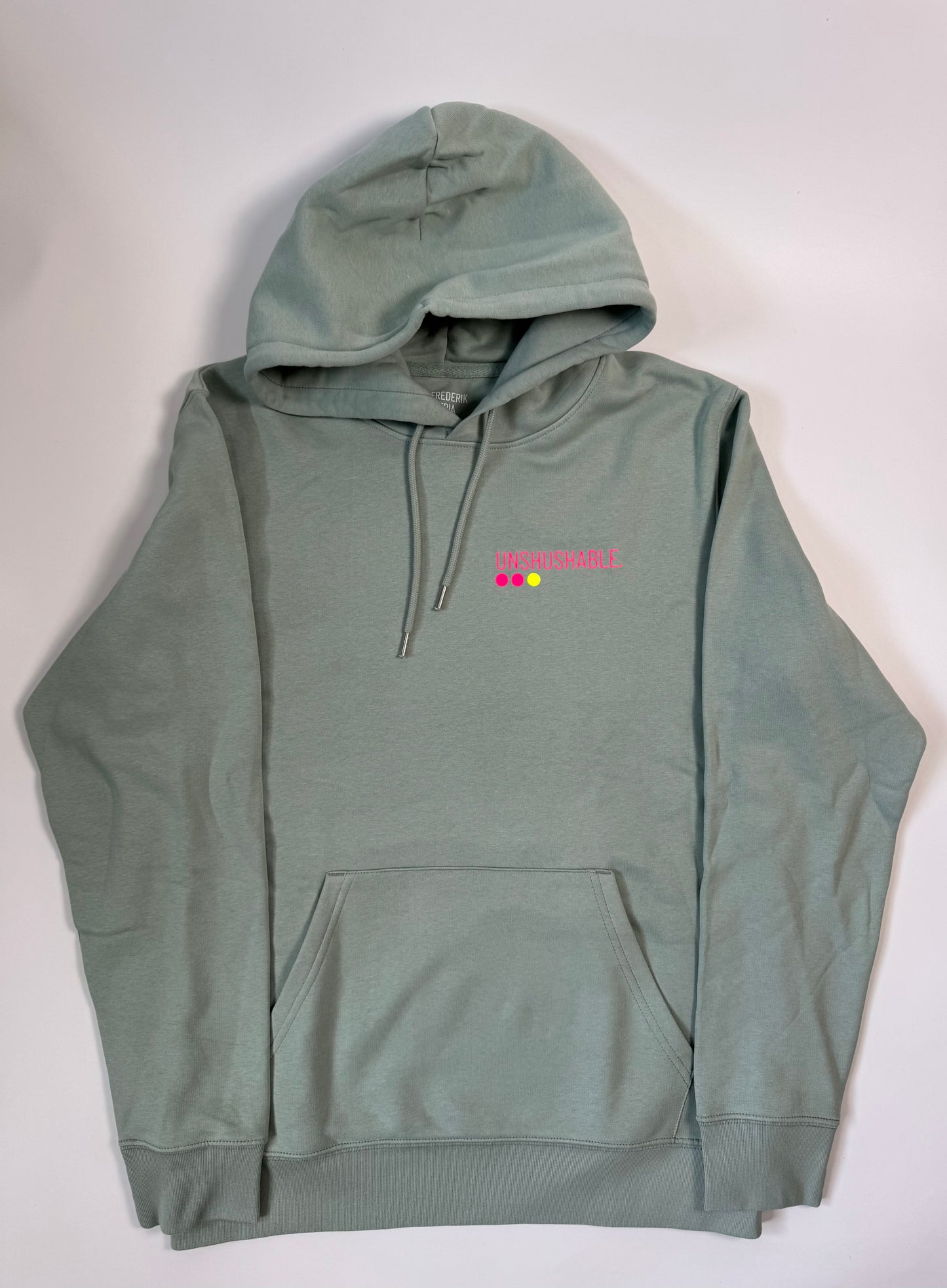Hoodie Unisex 'Unshushable / Unüberhörbar.': Senf, Aloe / Neon Pink