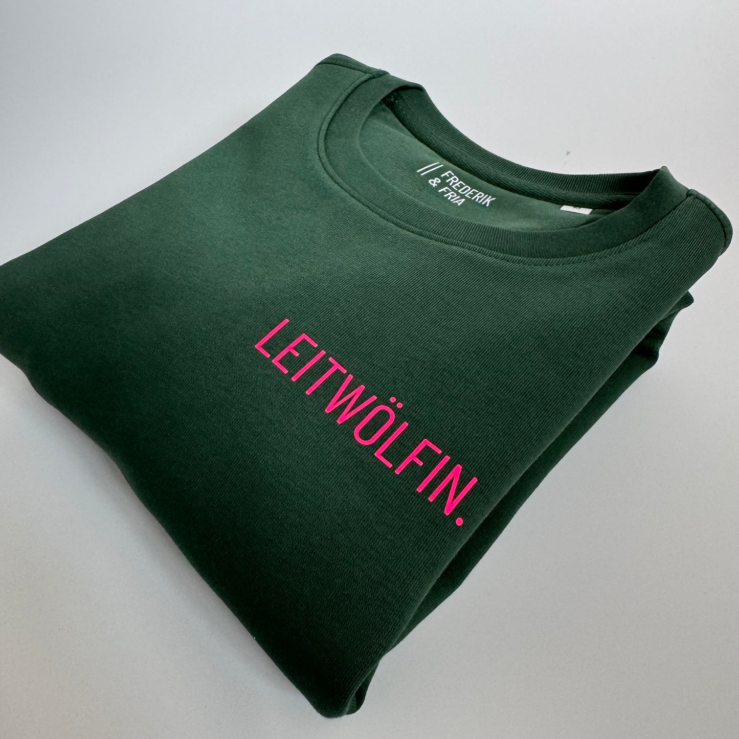 Sweatshirt Unisex 'Leitwölfin / Leitwolf.': Bottle Green / Neon Pink