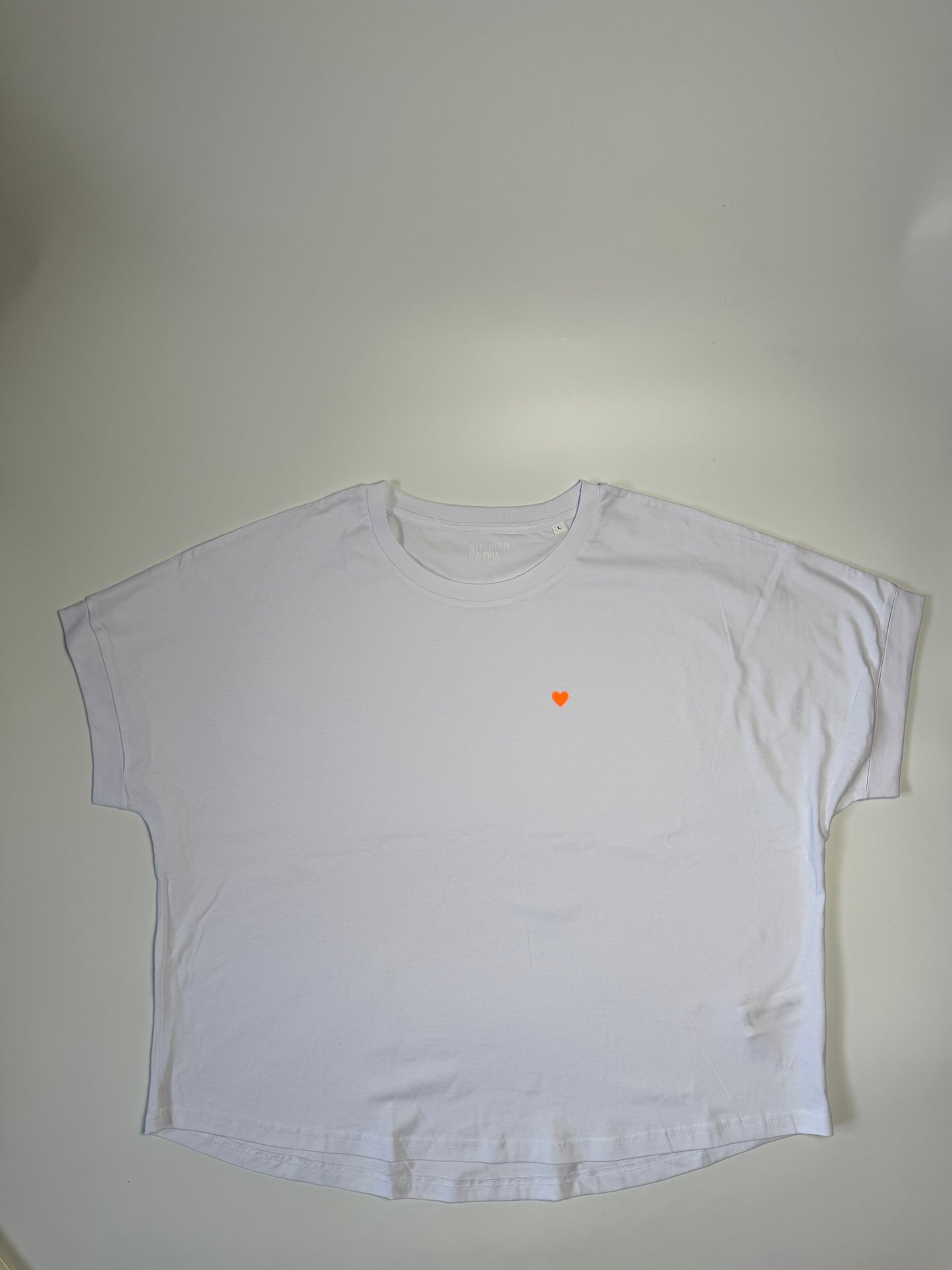 Frauen-Shirt, Herzdruck: weiß / neon orange