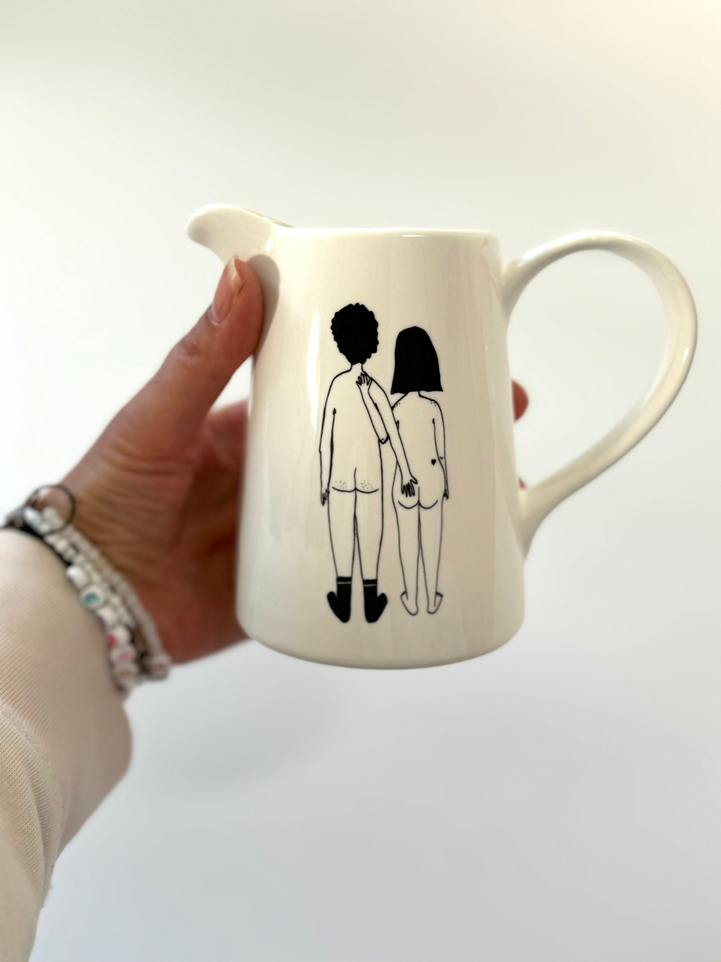 Milchkännchen ‚Naked Couple‘ Porzellan