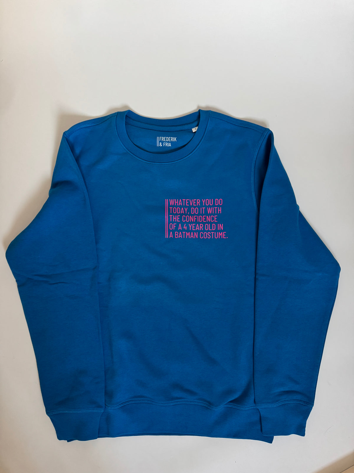 Sweatshirt Unisex '...batman...': Pazifik Blau / Neon Pink