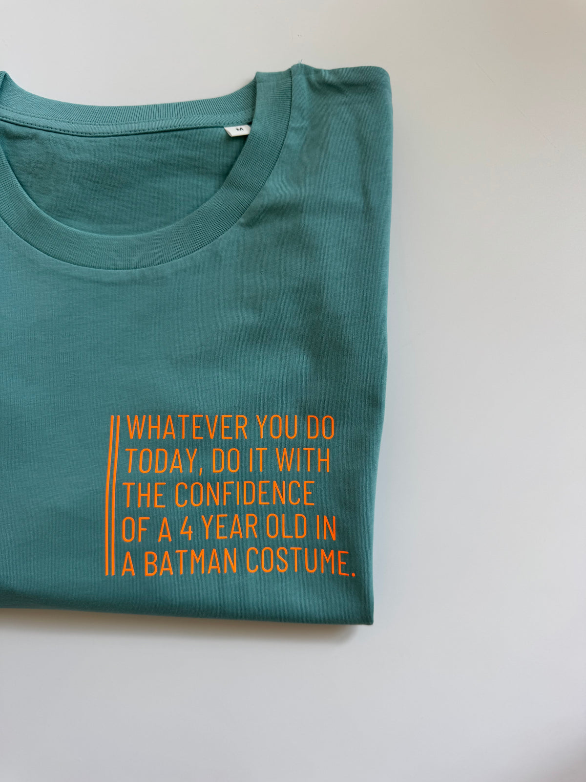 T-Shirt Unisex, ‚…batman…‘, Ocean Blue / Neon Orange
