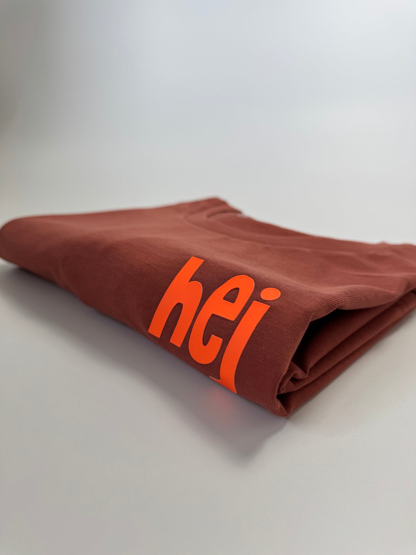 T-Shirt Unisex 'hej', Rost / Neon Orange (B)