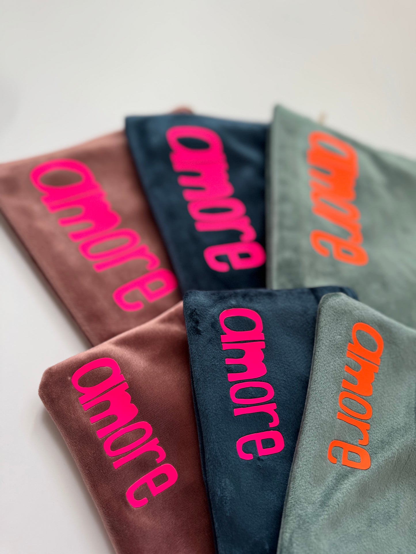 Pouch 'Amore'