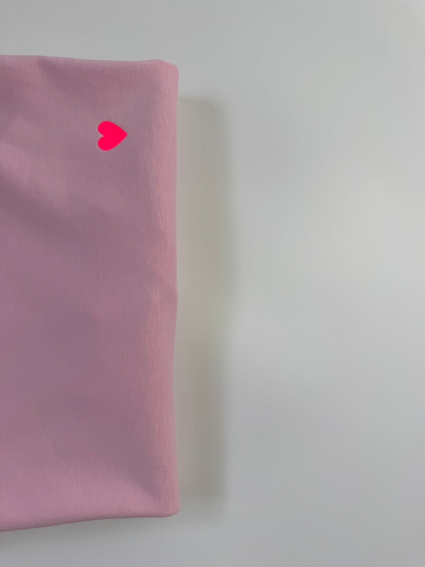 T-Shirt Frauen Herzdruck (B): Rosa / Neon Pink