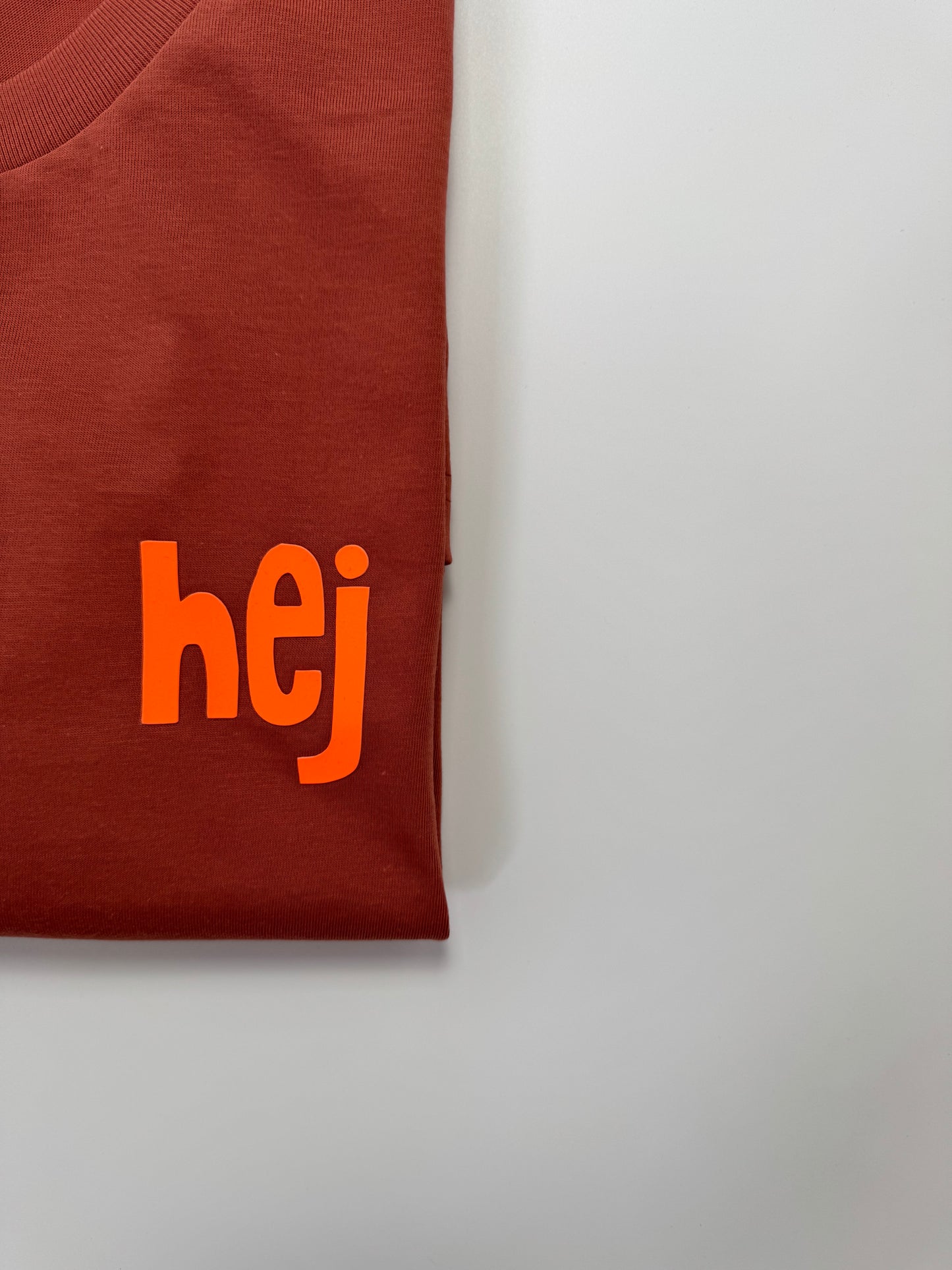 T-Shirt Unisex 'hej', Rost / Neon Orange (B)