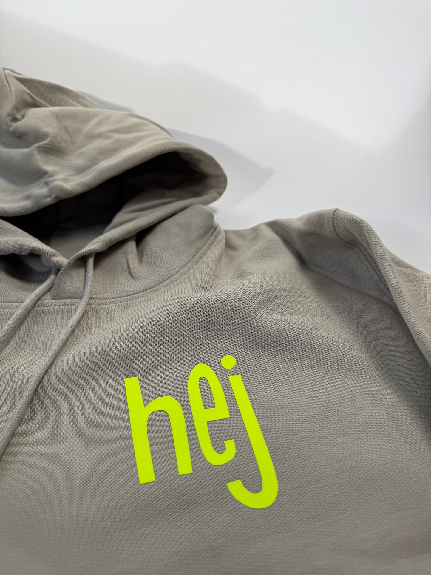 Hoodie Unisex 'hej.': Stone / Neon Gelb