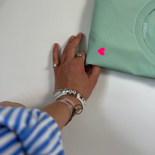T-Shirt Frauen, Herzsruck: Jade / Neon Pink