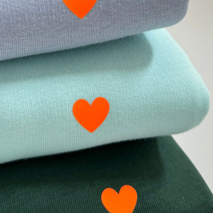 Reduzierte B-Ware: Sweatshirt Unisex Herzdruck: Caribean Blue / Neon Orange, Größe S
