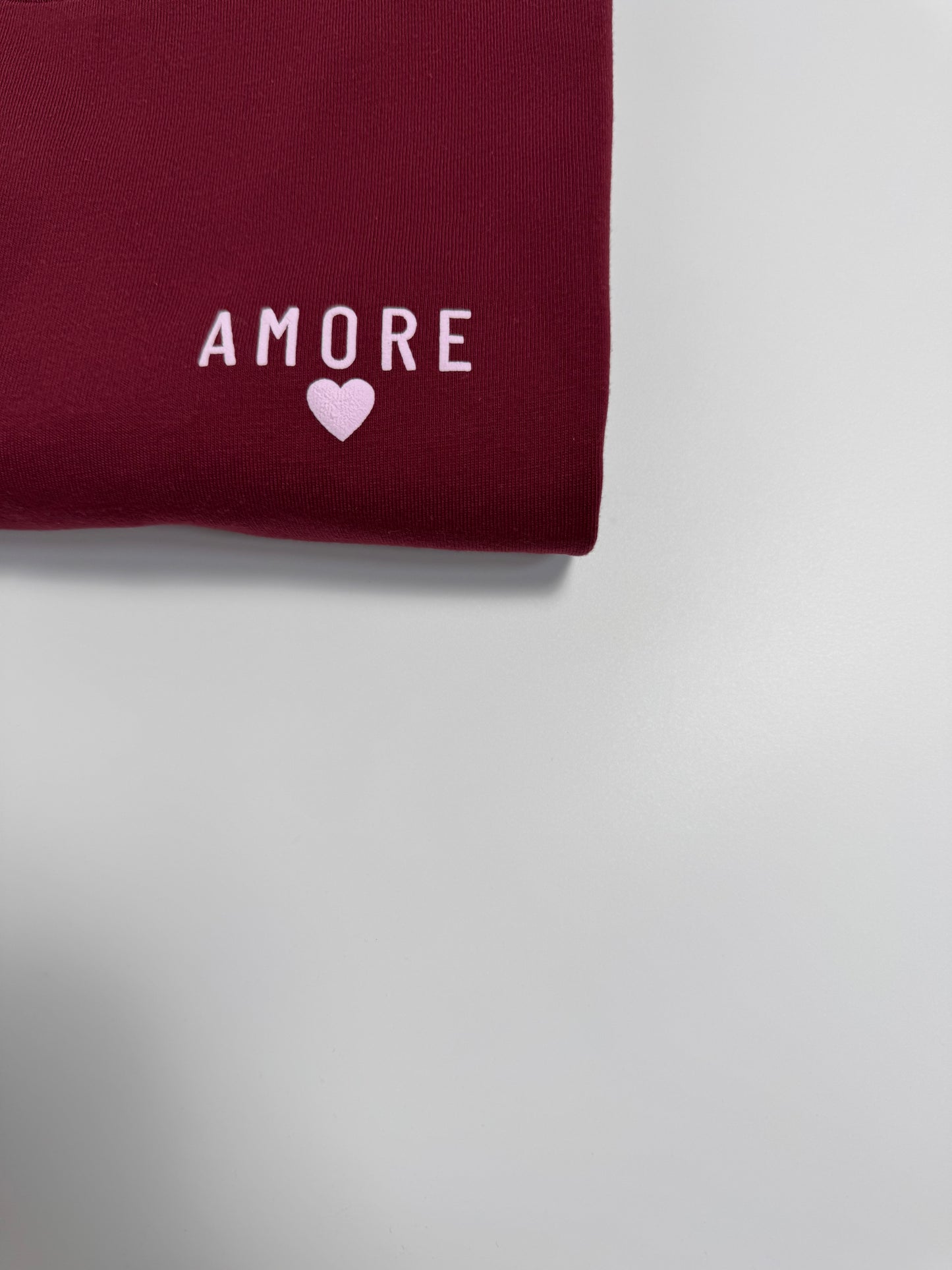 T-Shirt, Frauen, Amore.‘, Burgundy / Blasslila Schaum