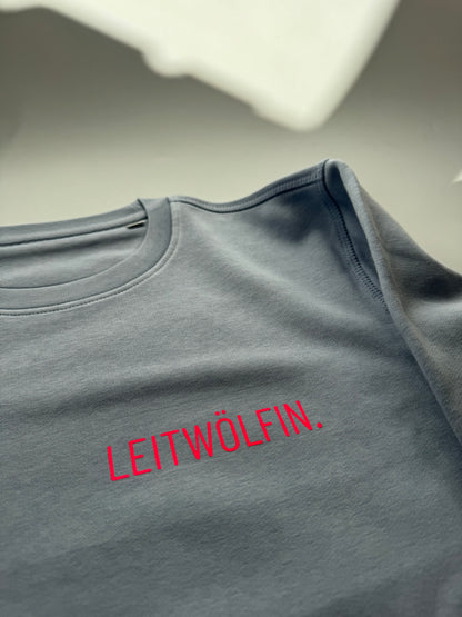 Sweatshirt ‚Leitwölfin.‘ (B), Serene Blue / Neon Pink