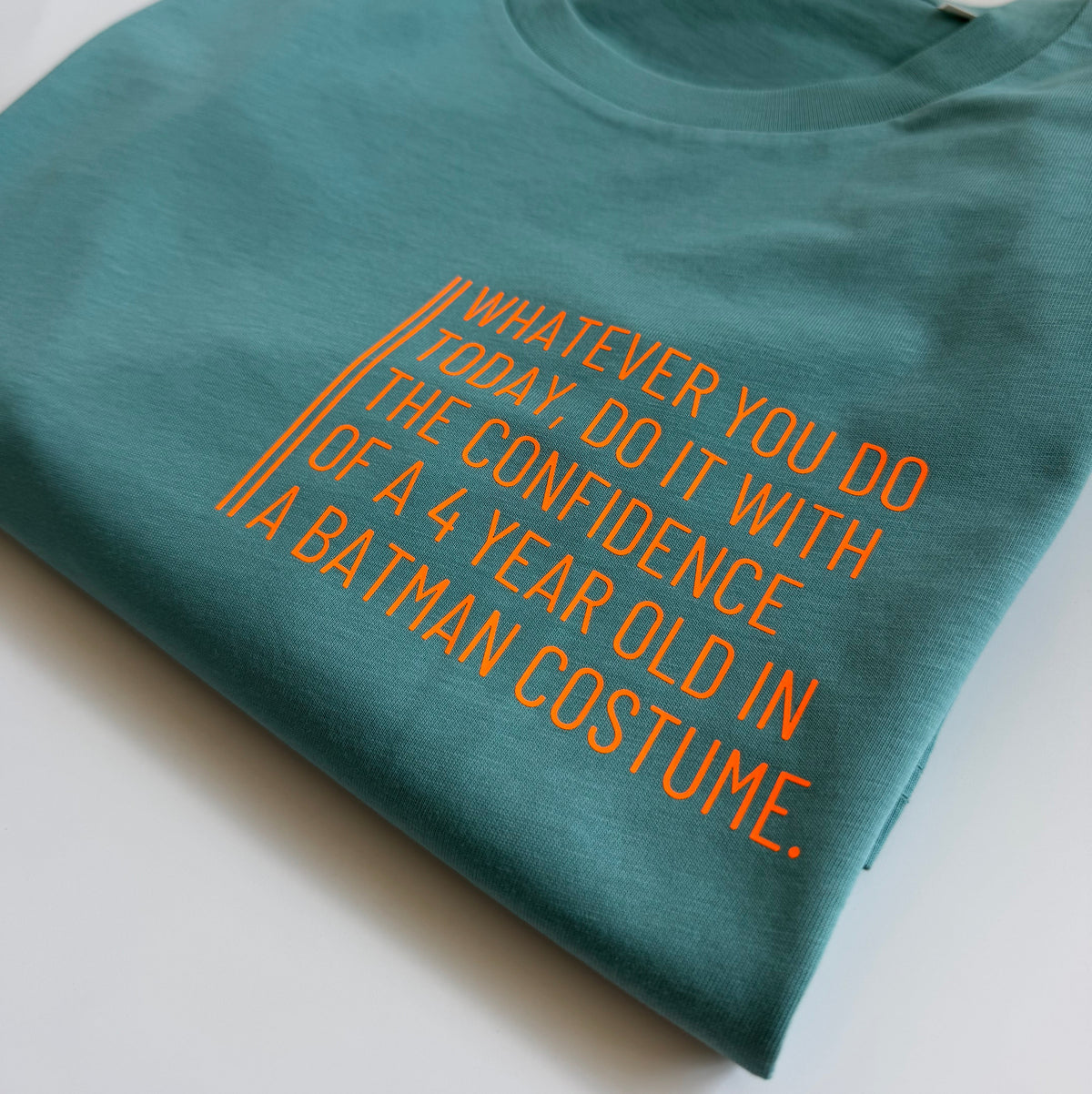 T-Shirt Unisex, ‚…batman…‘, Ocean Blue / Neon Orange