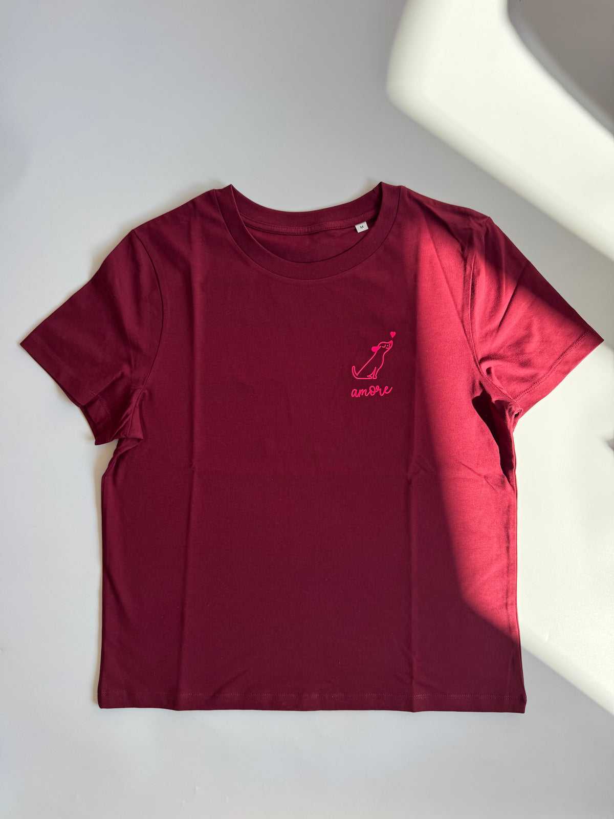 T-Shirt, Frauen, Hund Amore, Burgundy / Neon Pink