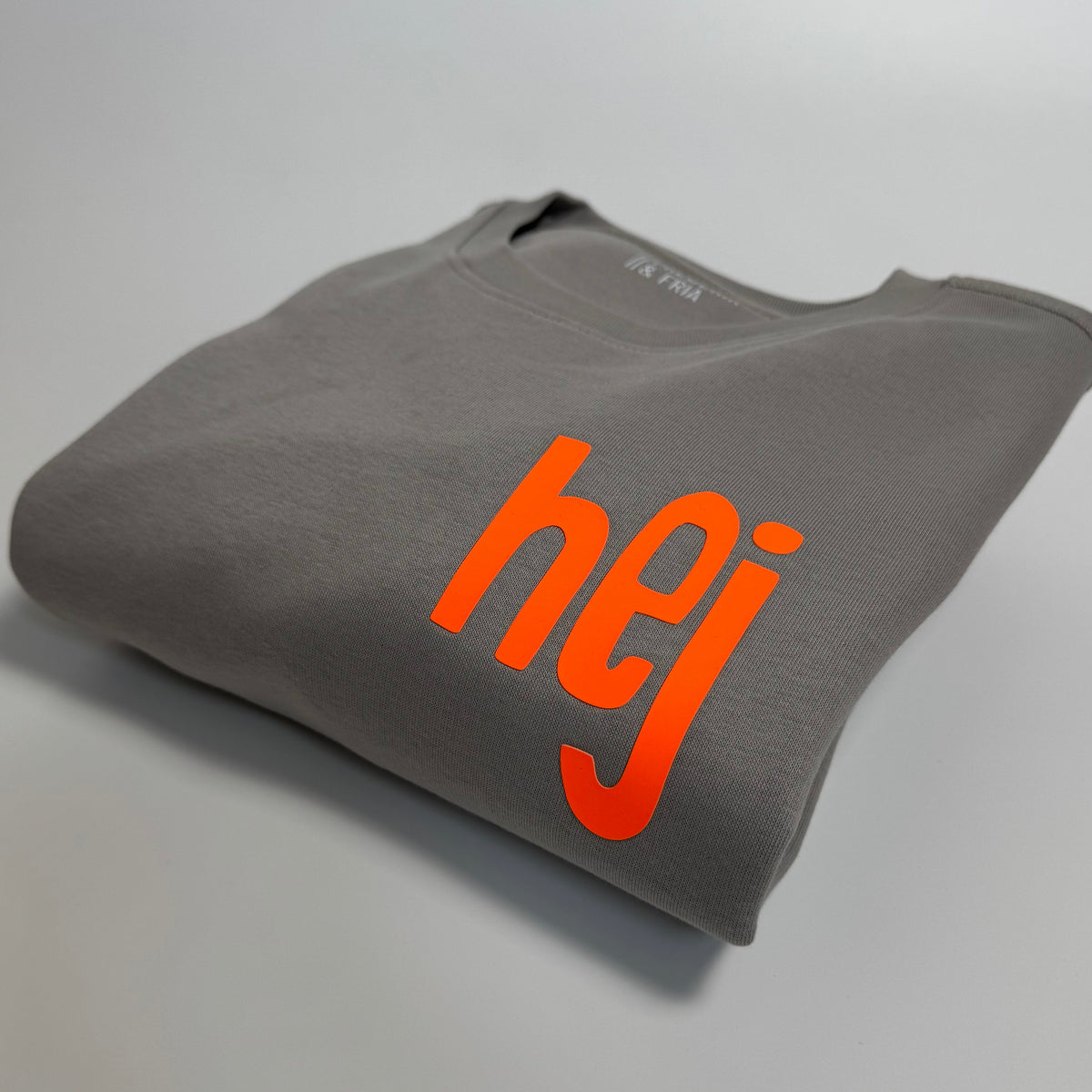 Unisex sweatshirt 'If you're waiting for a sign, this is it.': Opal Grey / Neon Orange