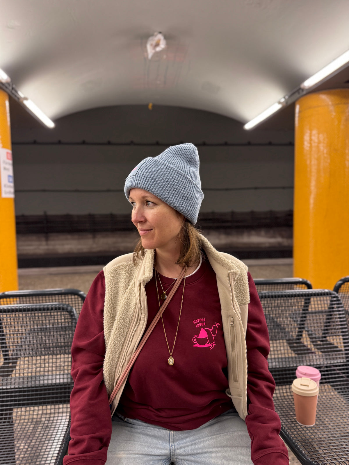 Mütze, 'Hangry.', blau / neon pink